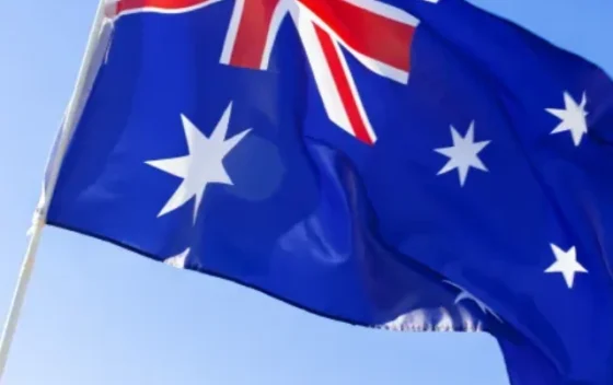 Quanto custa fazer intercâmbio na Austrália? Veja valores médios e como economizar
