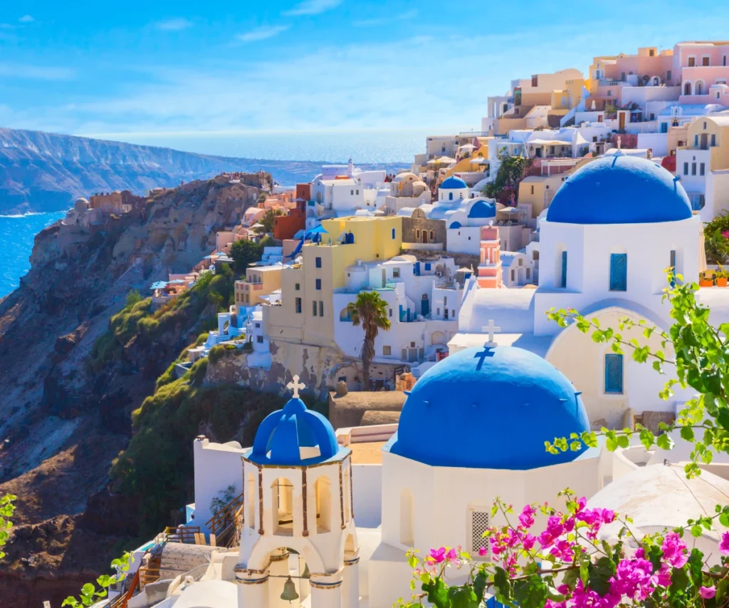 Santorini (Créditos: Adobe Stock)