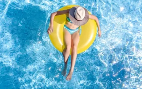 5 erros que encarecem ainda mais sua viagem de final de ano — e como evitá-los