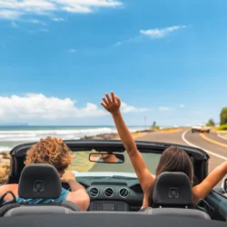 Como alugar carro nos EUA e na Europa: regras, dicas financeiras e muito mais! 
